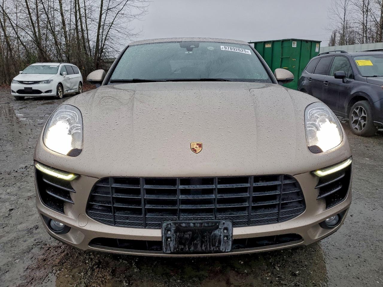 2017 PORSCHE MACAN photo 9