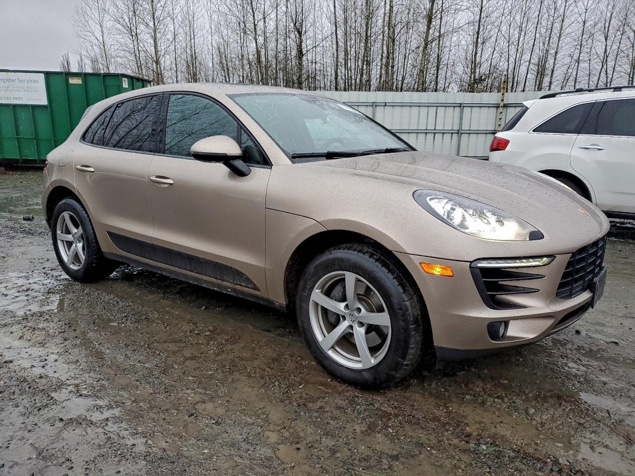 2017 PORSCHE MACAN photo 7