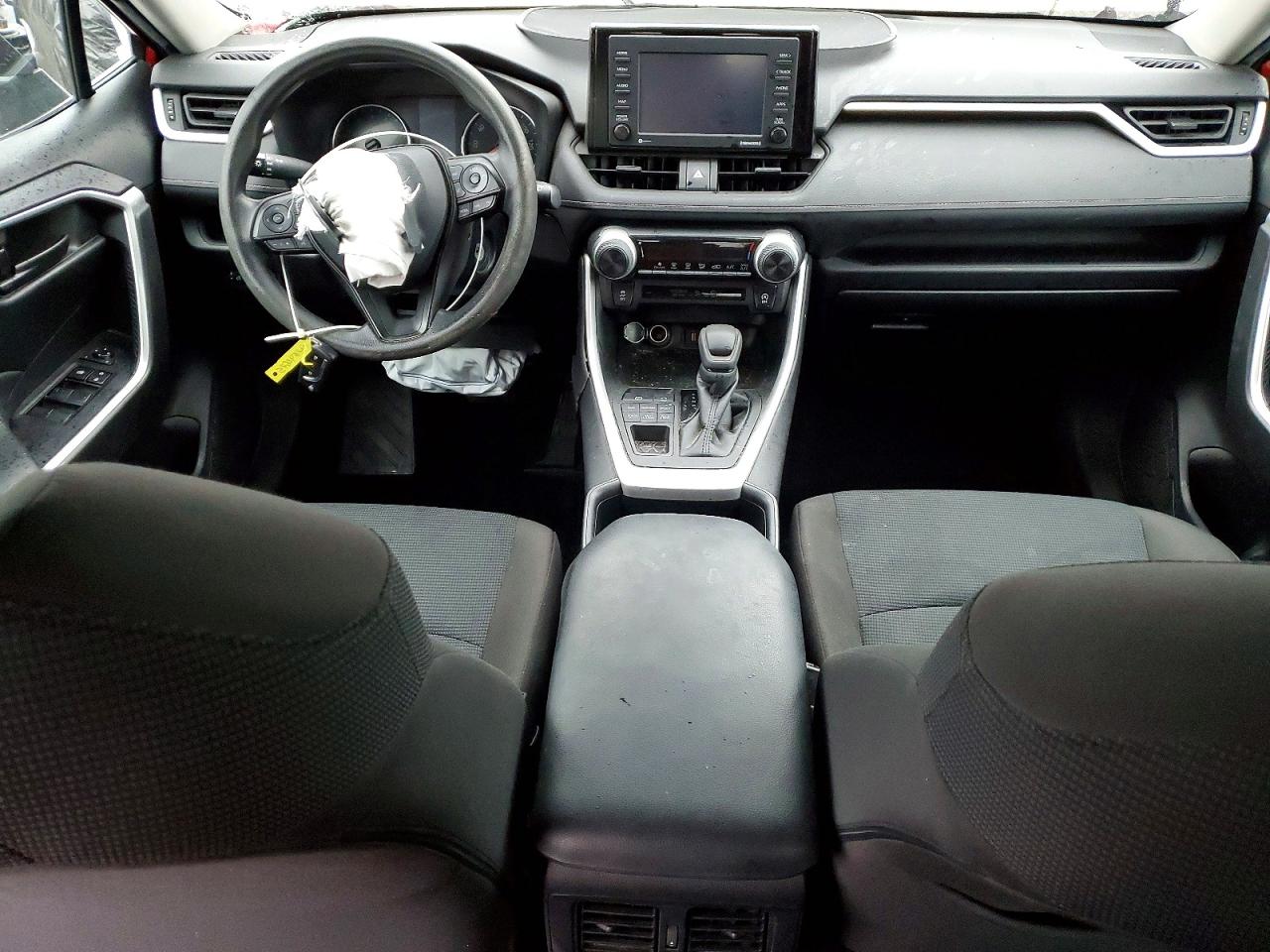 2022 TOYOTA RAV4 LE photo 15