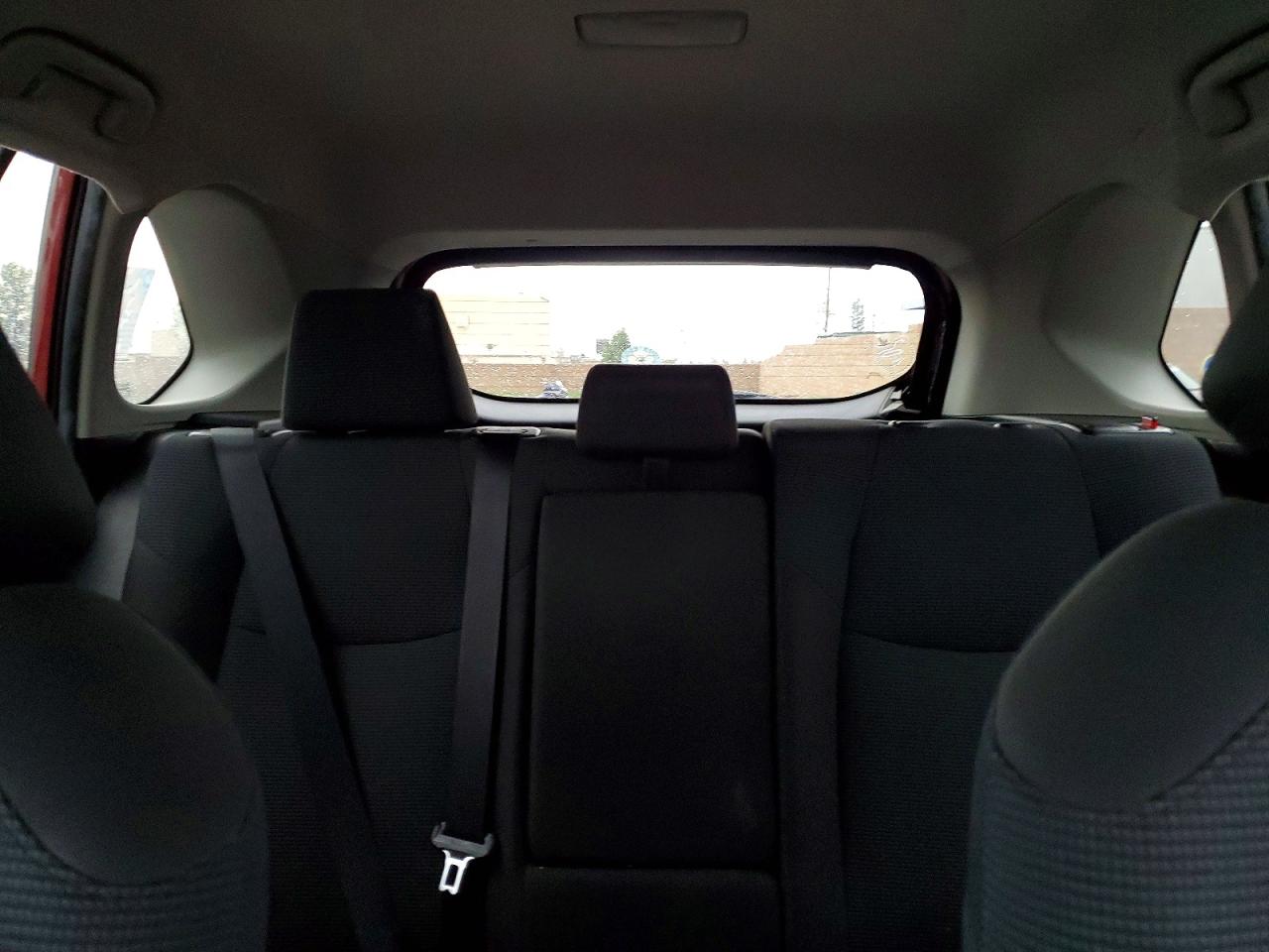 2022 TOYOTA RAV4 LE photo 19