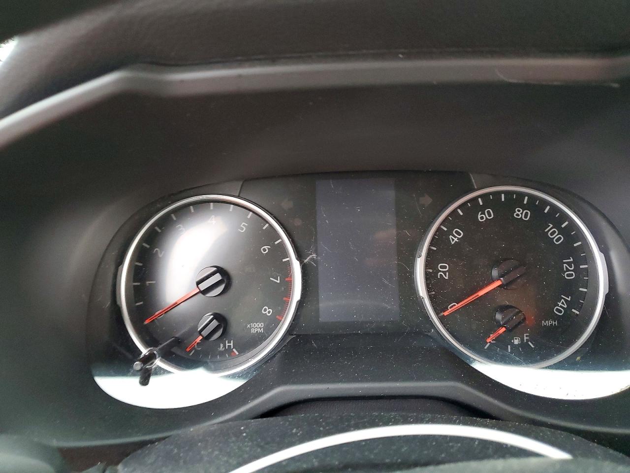2022 TOYOTA RAV4 LE photo 17