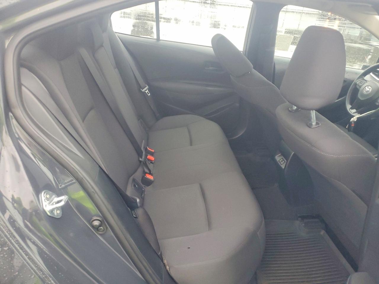 2024 TOYOTA COROLLA LE photo 19
