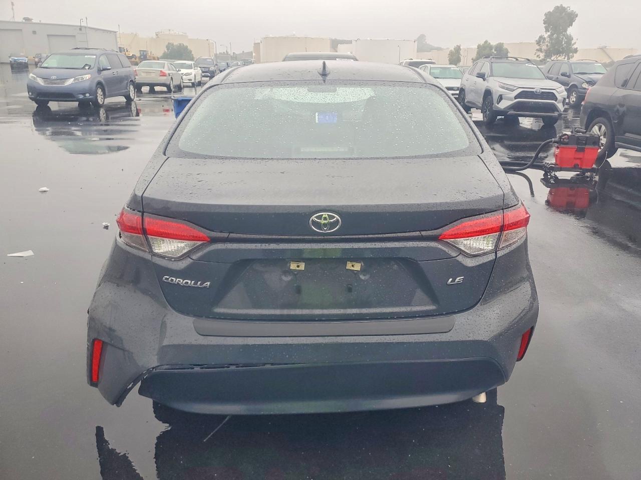 2024 TOYOTA COROLLA LE photo 11