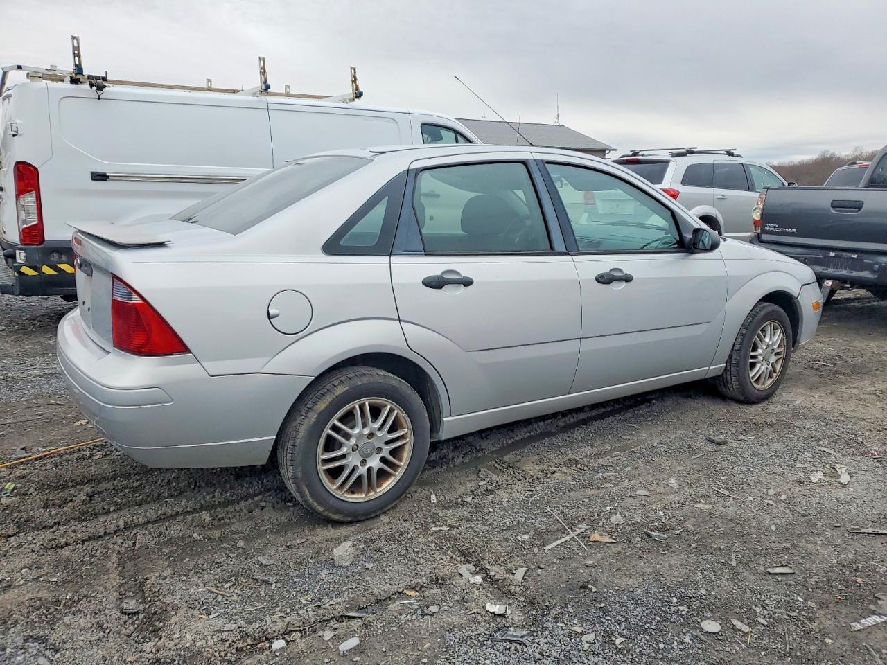 2007 FORD FOCUS ZX4 photo 3