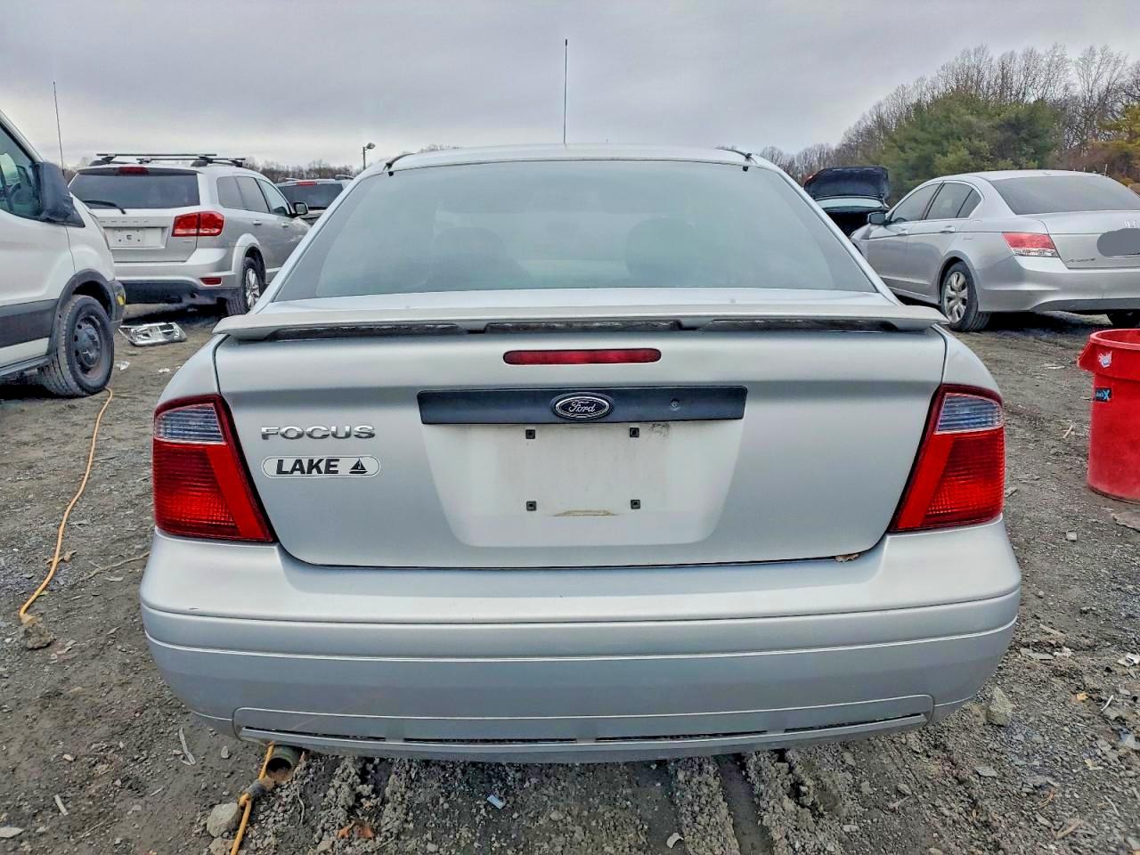 2007 FORD FOCUS ZX4 photo 6