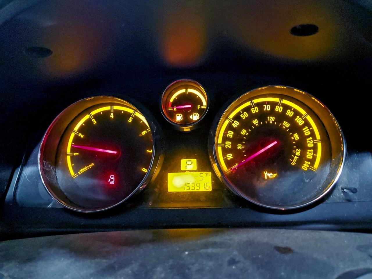 2008 SATURN VUE XR photo 9
