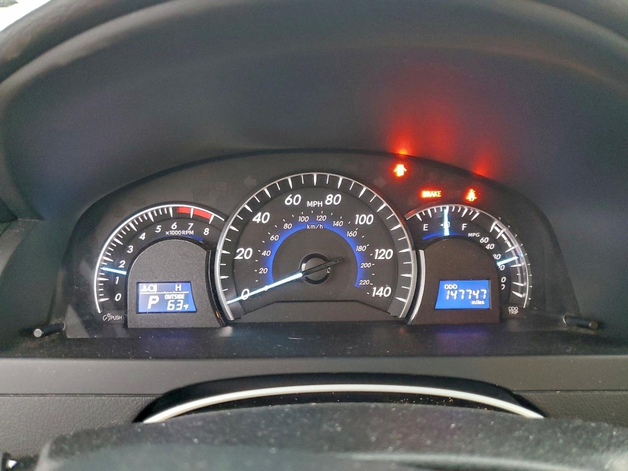 2012 TOYOTA CAMRY BASE photo 17