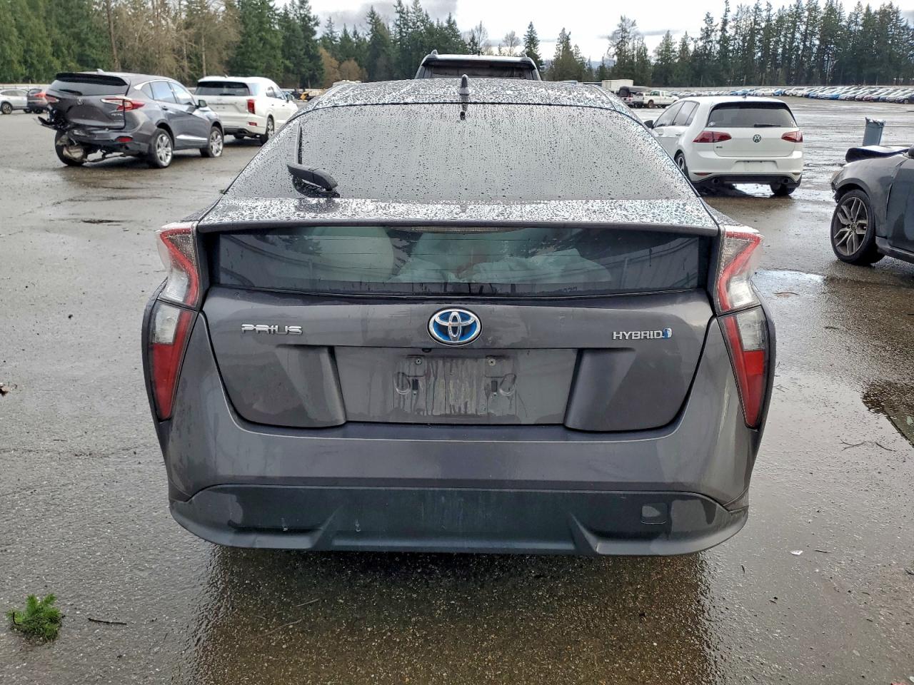 2016 TOYOTA PRIUS photo 11