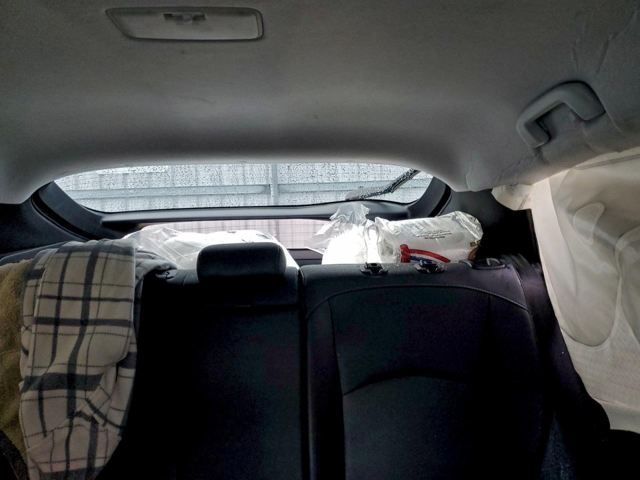 2016 TOYOTA PRIUS photo 19