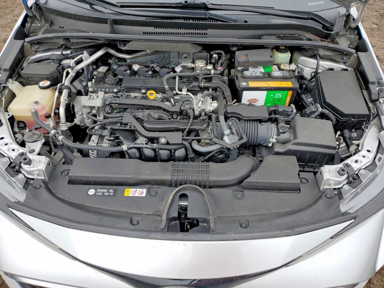 2019 TOYOTA COROLLA SE photo 21