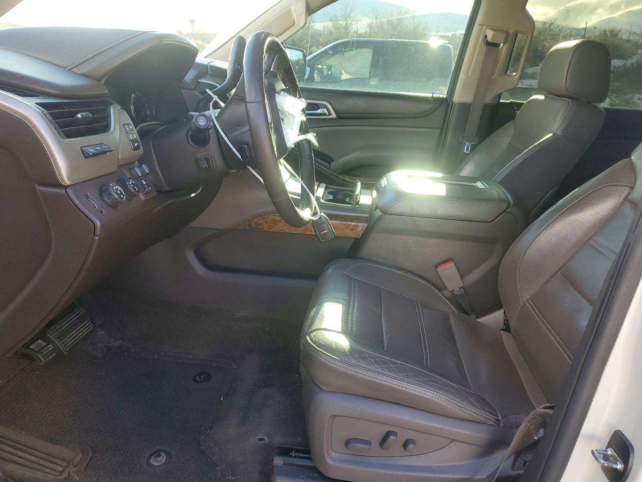 2015 GMC YUKON XL DENALI photo 13