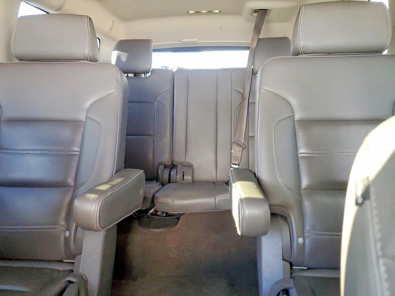 2015 GMC YUKON XL DENALI photo 19