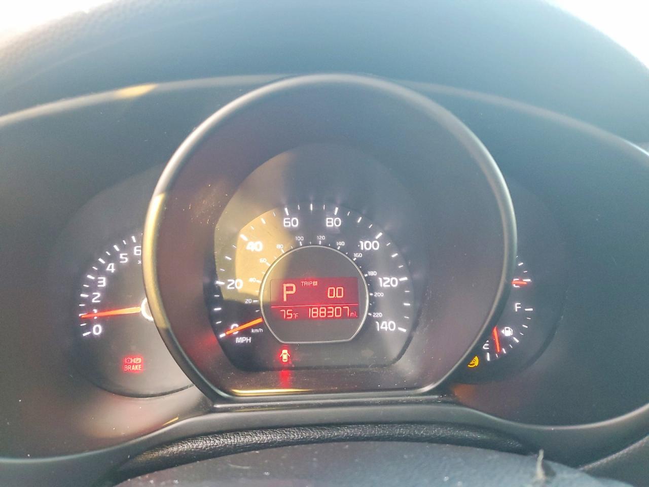 2015 KIA SOUL + photo 17