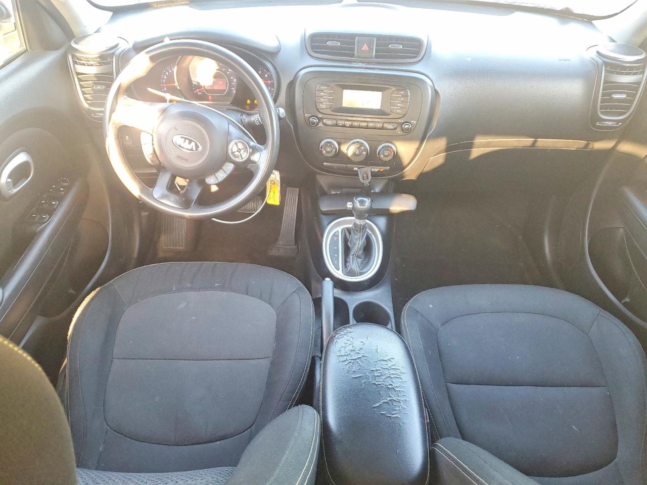 2015 KIA SOUL + photo 15