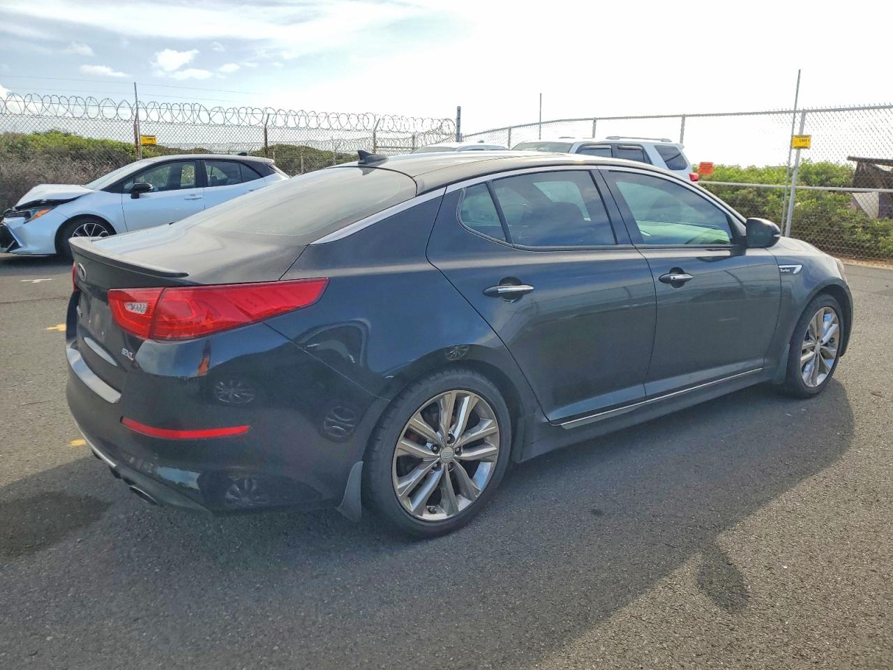 2015 KIA OPTIMA SX photo 3