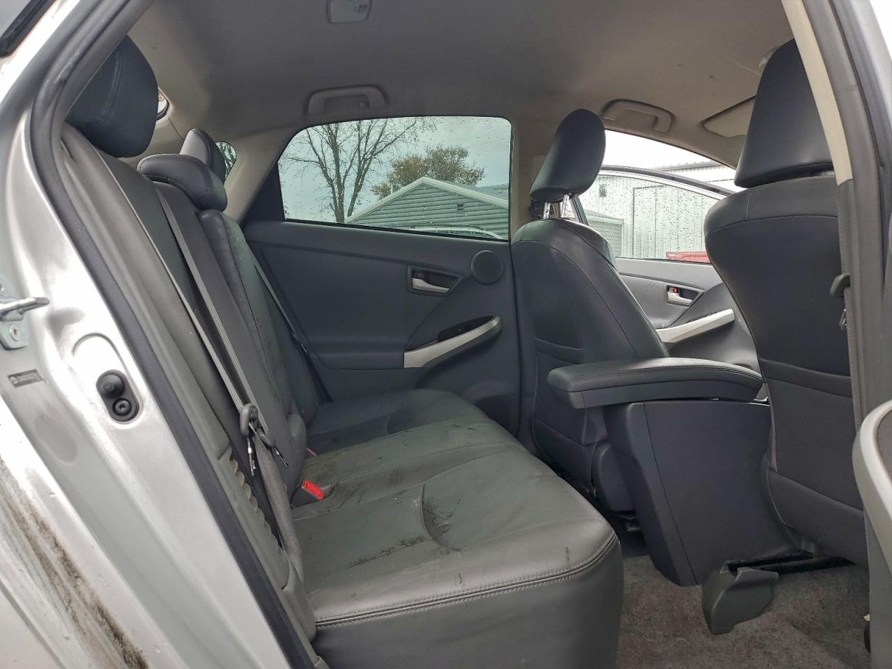 2010 TOYOTA PRIUS photo 10