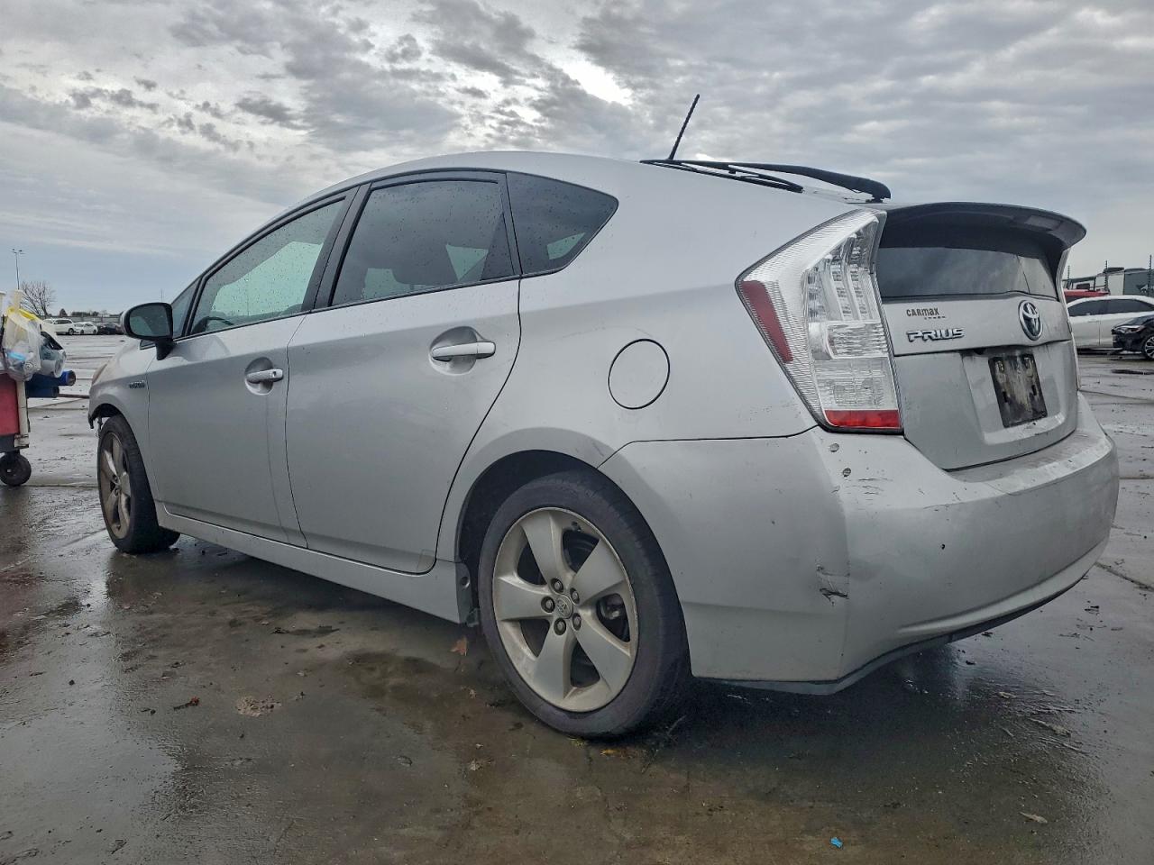 2010 TOYOTA PRIUS photo 2
