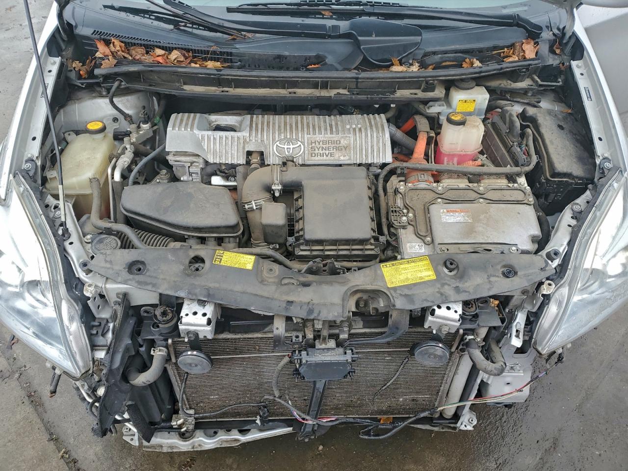 2010 TOYOTA PRIUS photo 11
