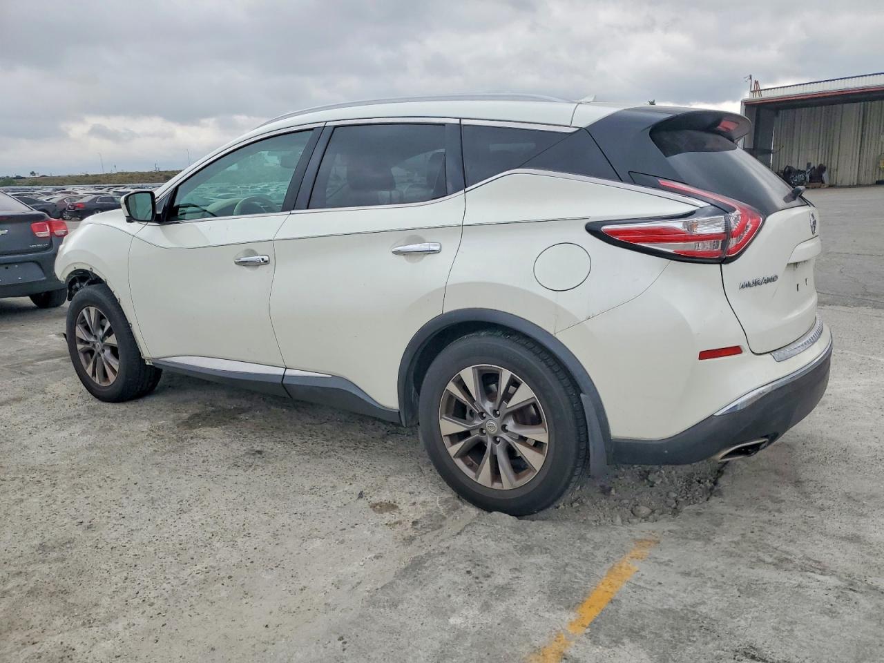 2015 NISSAN MURANO S photo 3
