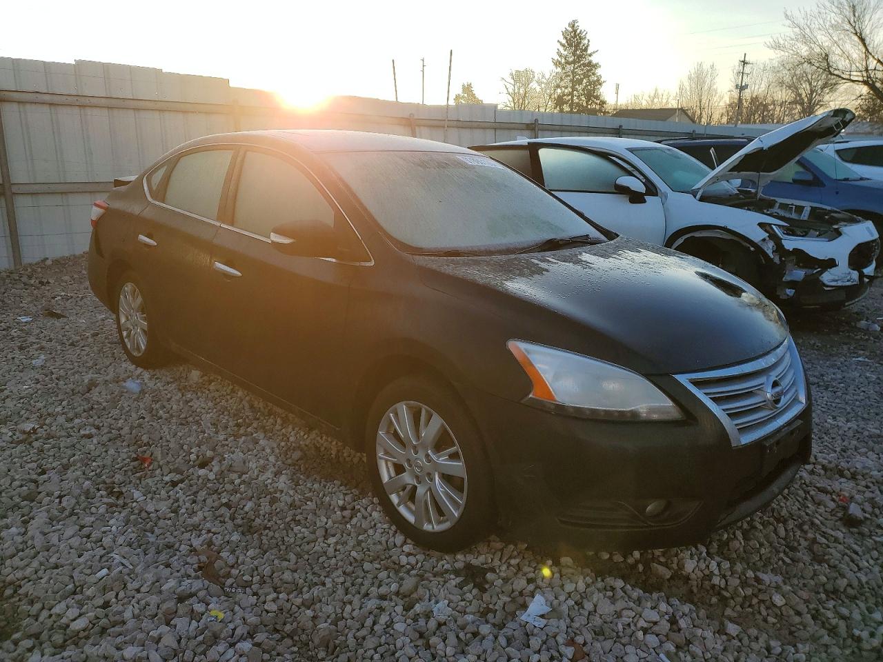 2015 NISSAN SENTRA S photo 4