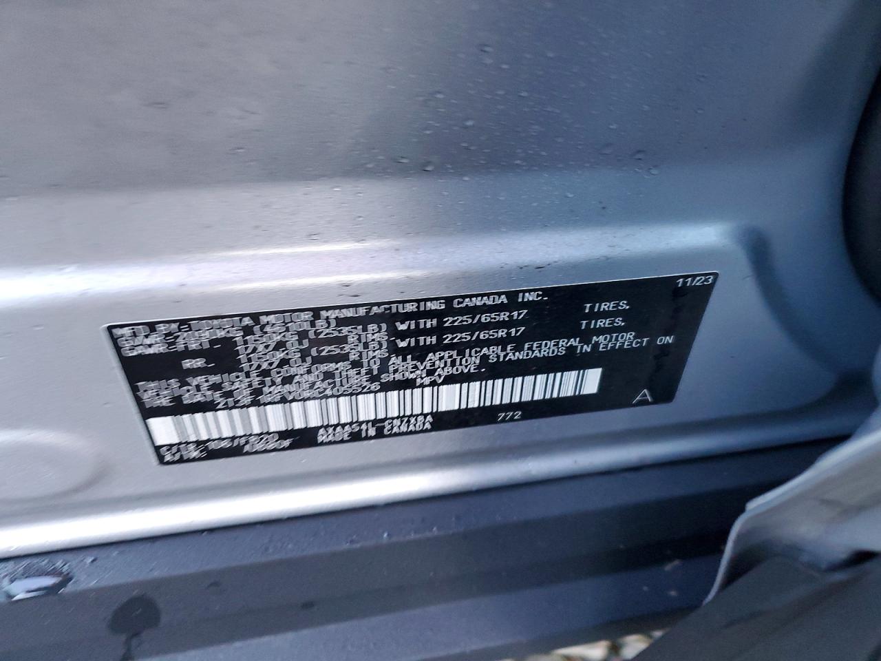 2024 TOYOTA RAV4 LE photo 25