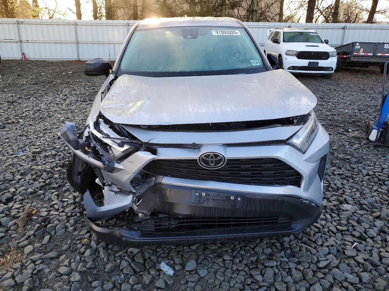 2024 TOYOTA RAV4 LE photo 9
