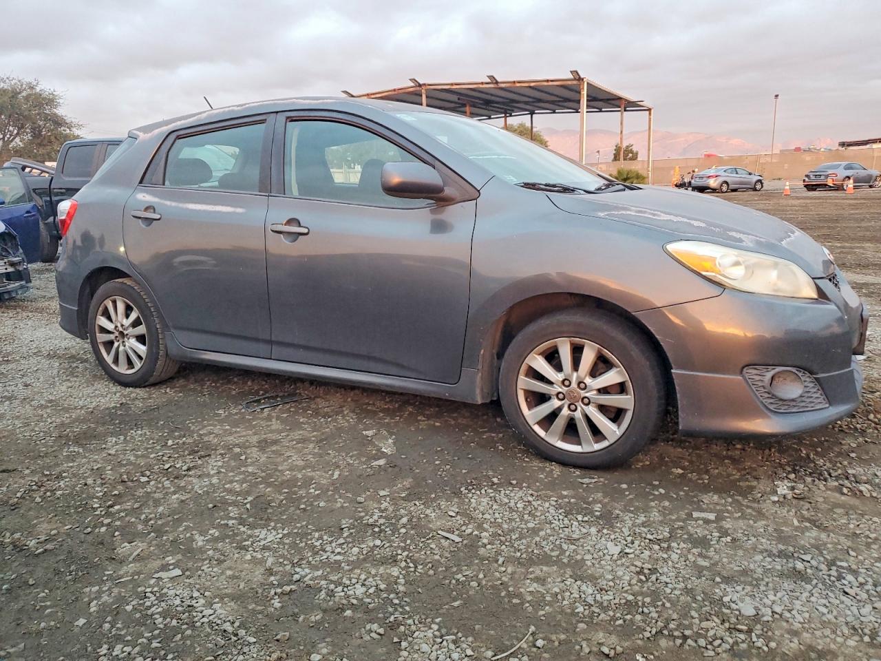 2010 TOYOTA COROLLA MATRIX photo 7