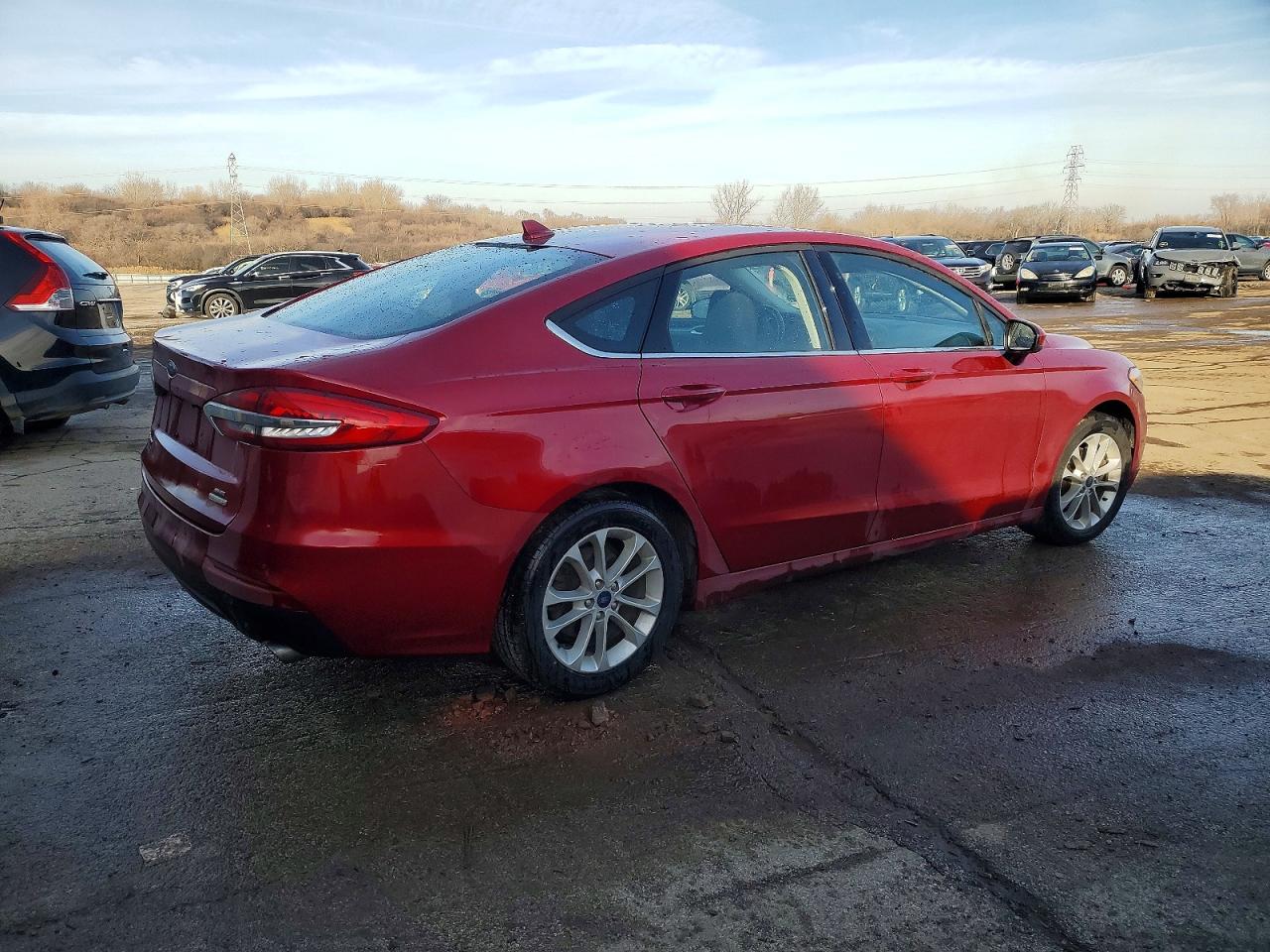 2020 FORD FUSION SE photo 5