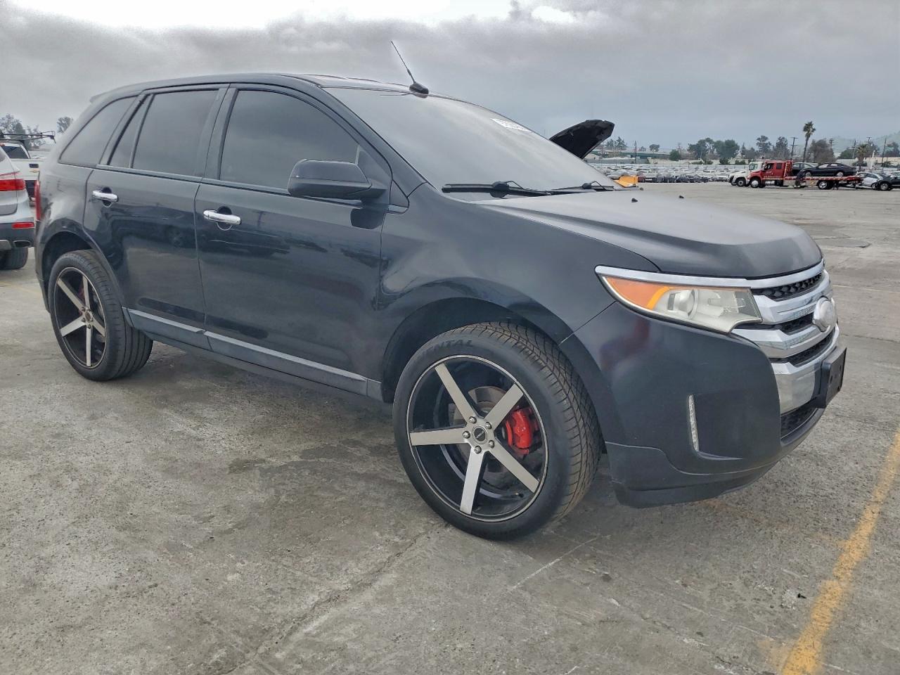 2011 FORD EDGE SEL photo 10