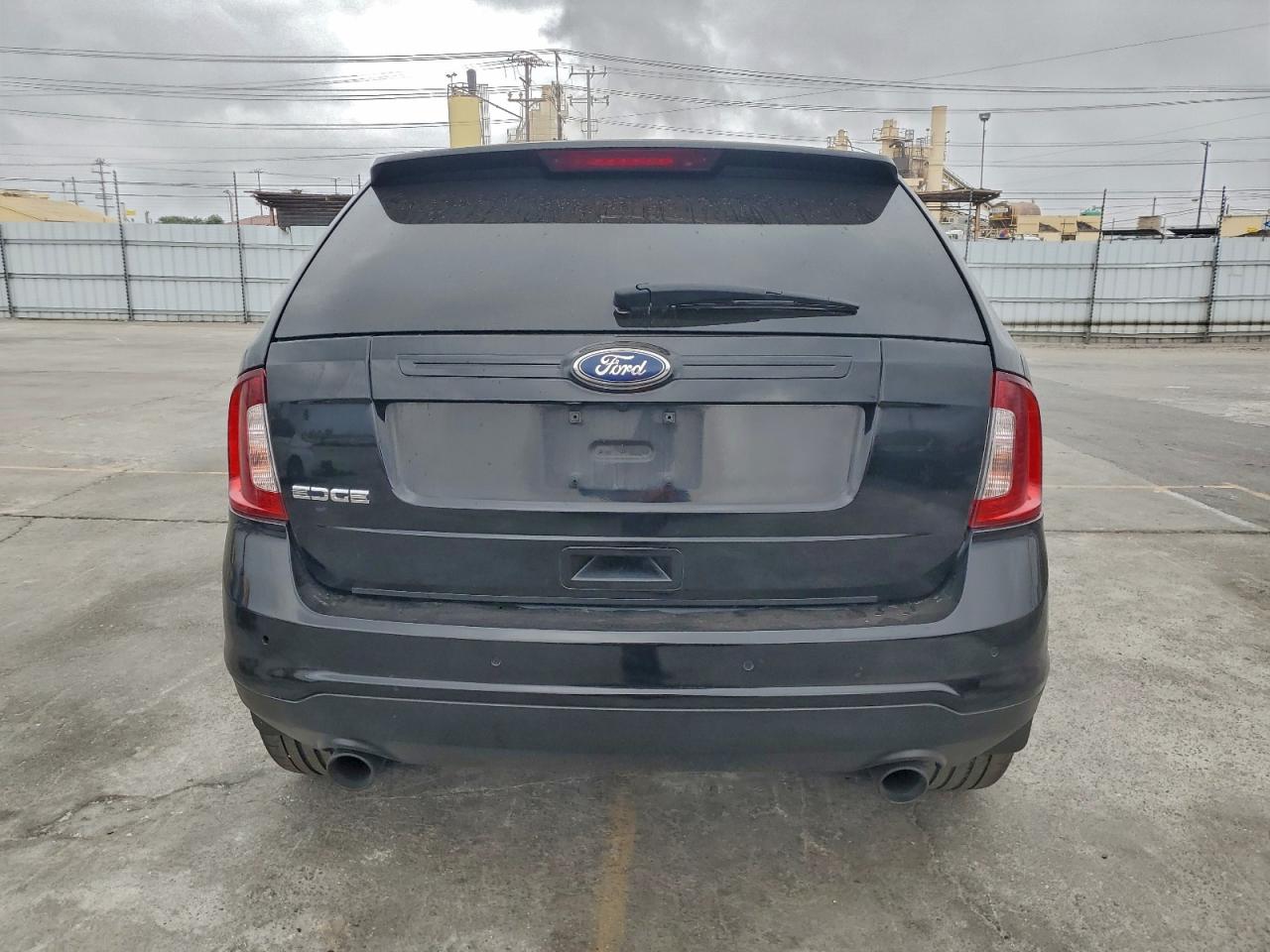 2011 FORD EDGE SEL photo 16