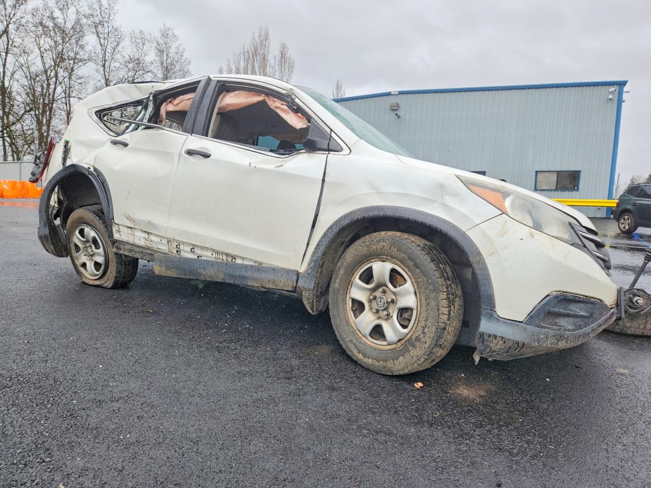 2014 HONDA CR-V LX photo 4