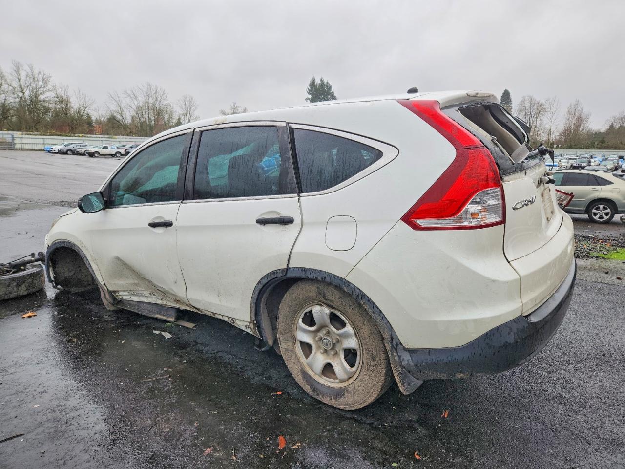 2014 HONDA CR-V LX photo 2