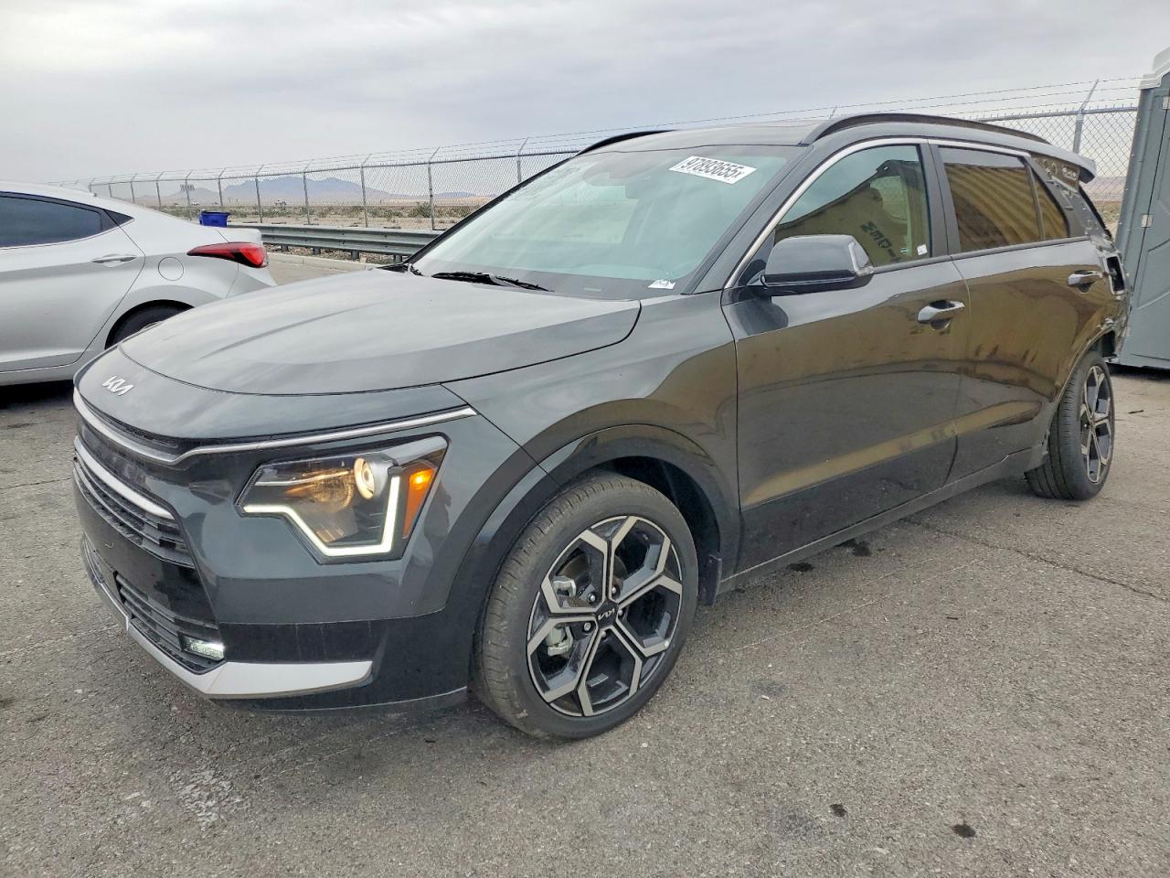2025 KIA NIRO