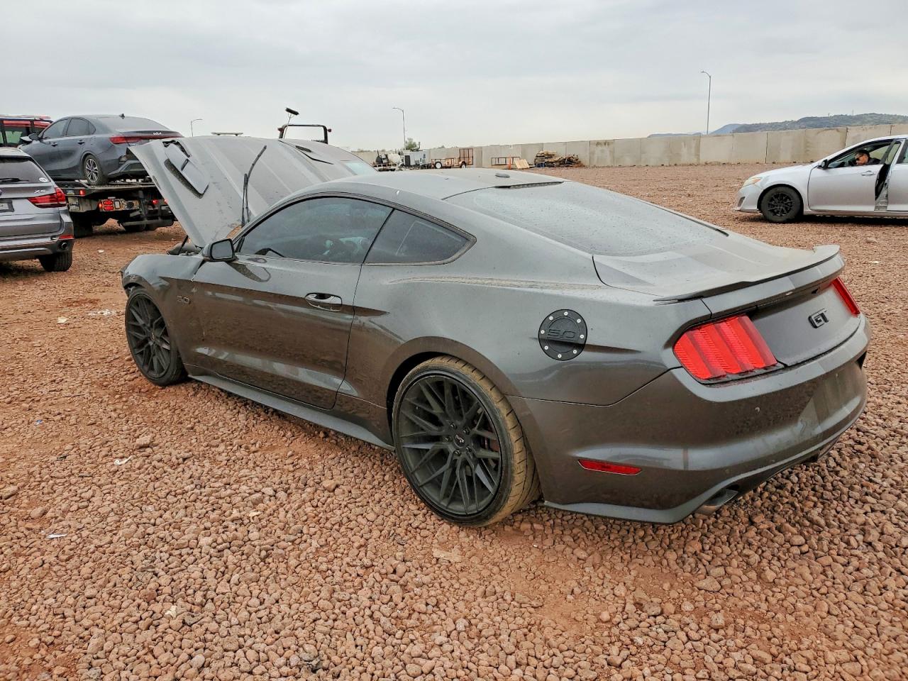 2016 FORD MUSTANG GT photo 2