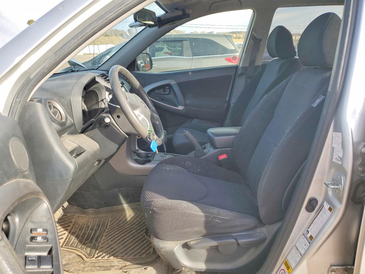 2007 TOYOTA RAV4 SPORT photo 13