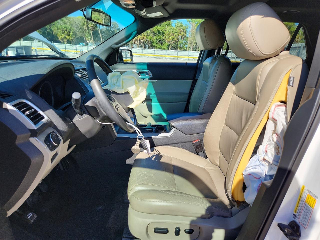 2014 FORD EXPLORER XLT photo 7