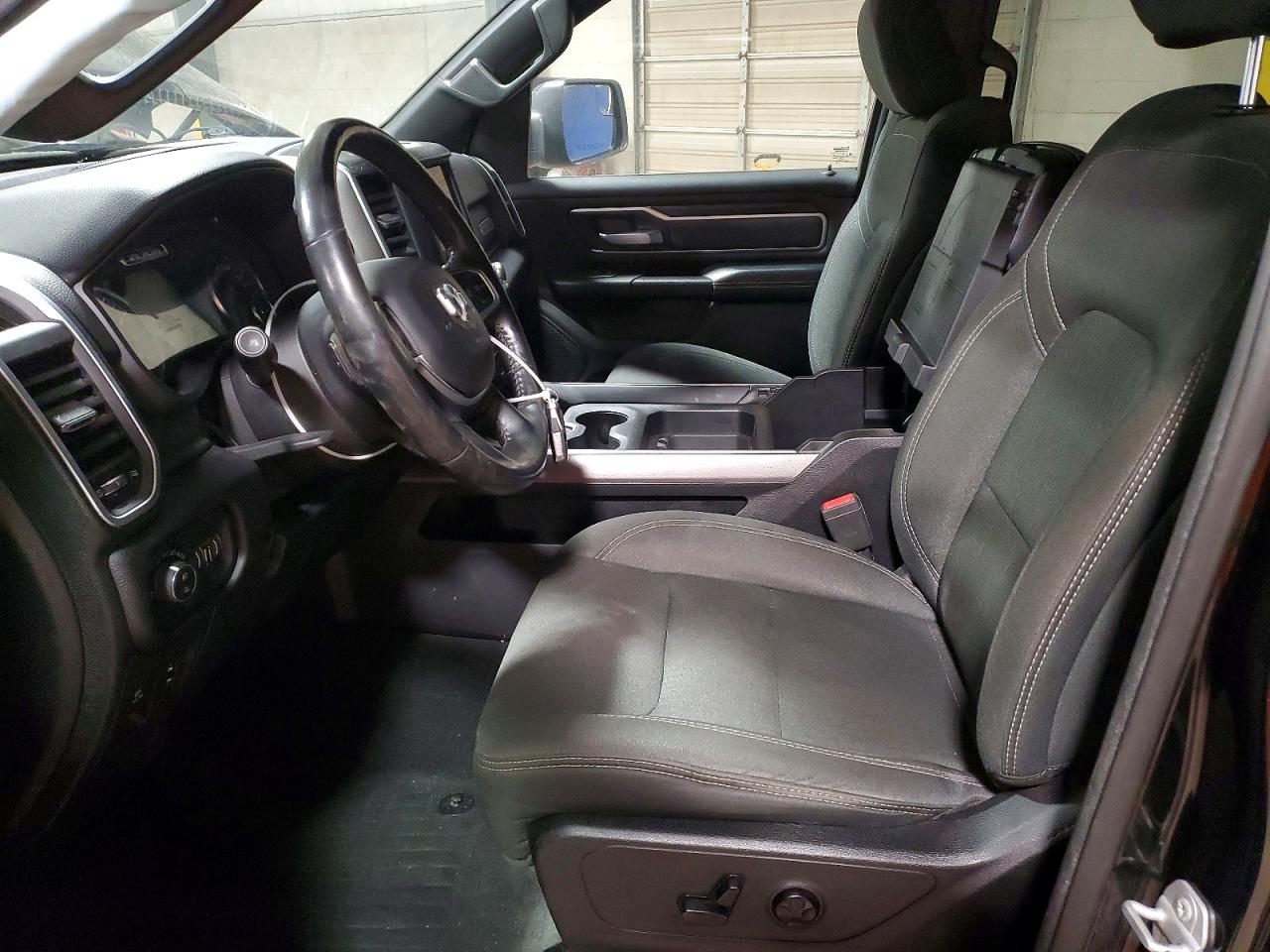 2019 RAM 1500 BIG HORN photo 7