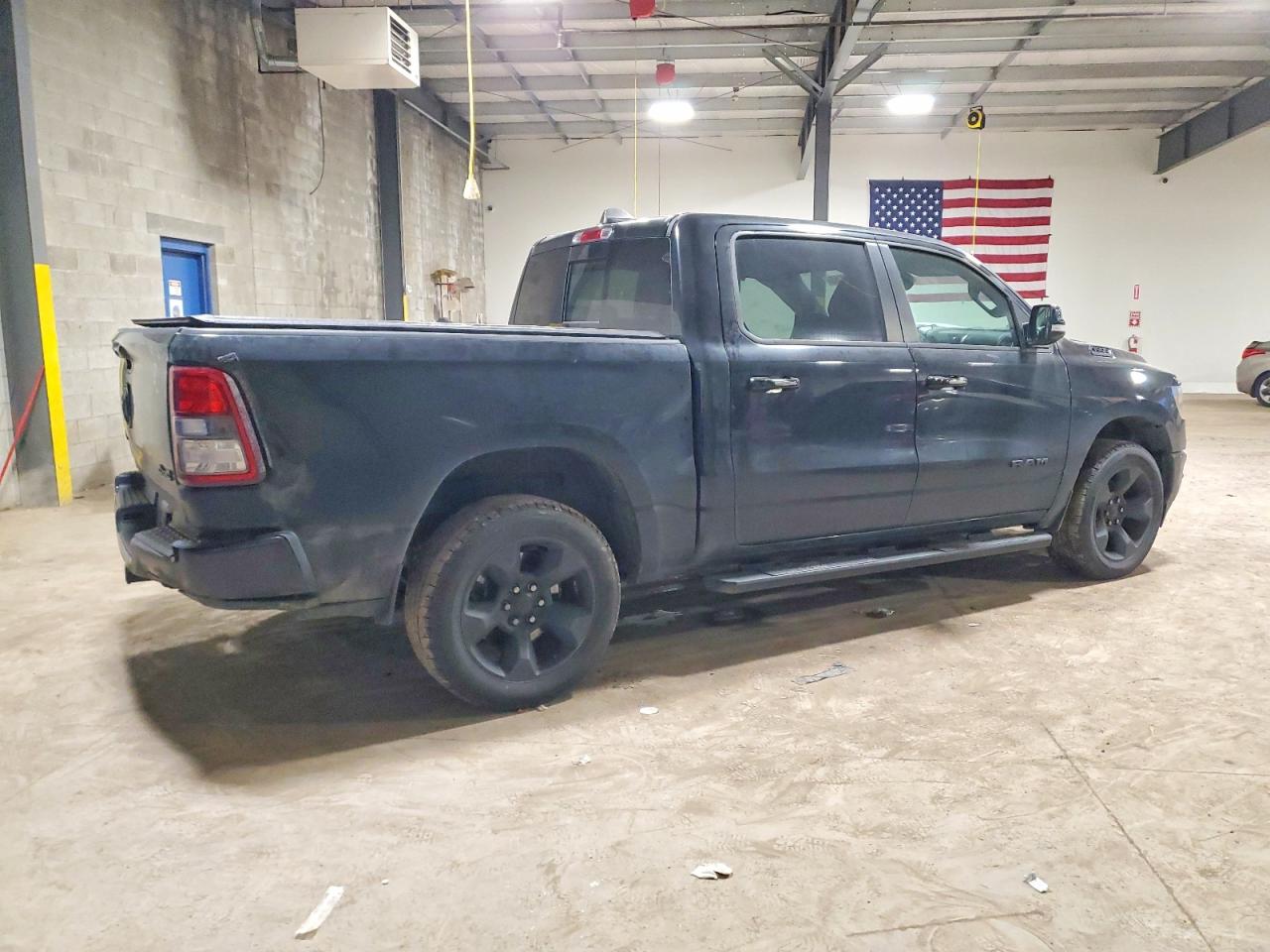2019 RAM 1500 BIG HORN photo 3