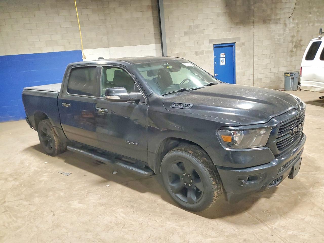 2019 RAM 1500 BIG HORN photo 4
