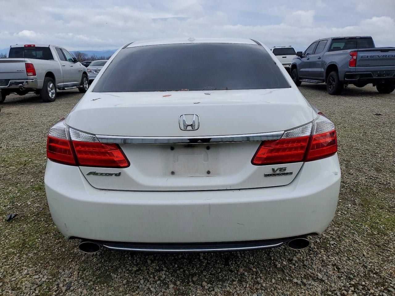 2014 HONDA ACCORD TOURING photo 16