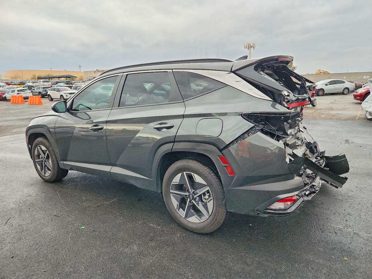 2025 HYUNDAI TUCSON SEL CONVENIENCE photo 4