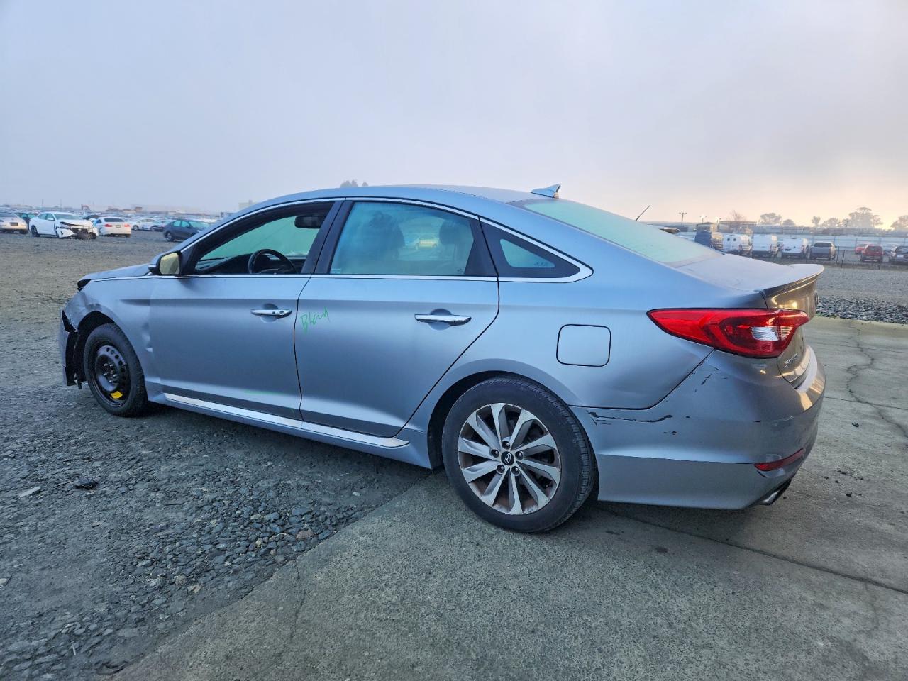 2015 HYUNDAI SONATA SPORT photo 3