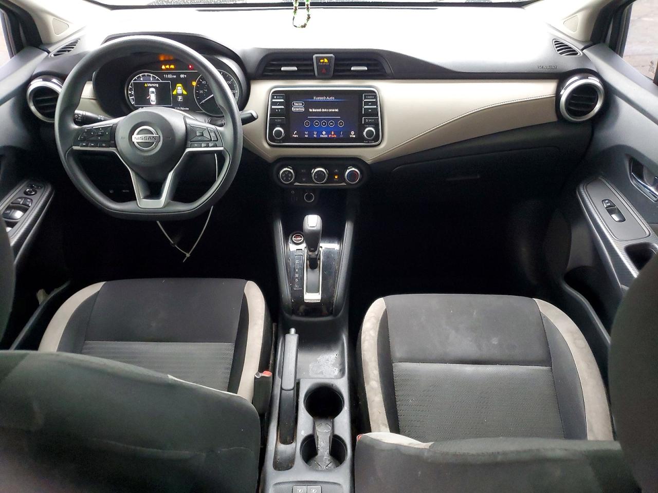 2021 NISSAN VERSA SV photo 22