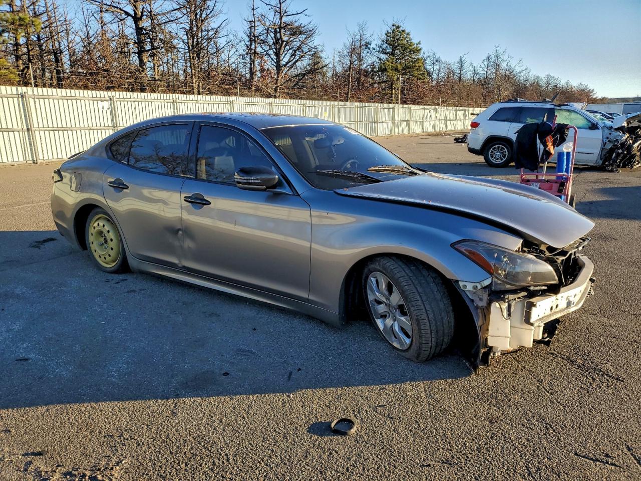 2013 INFINITI M37 X photo 4