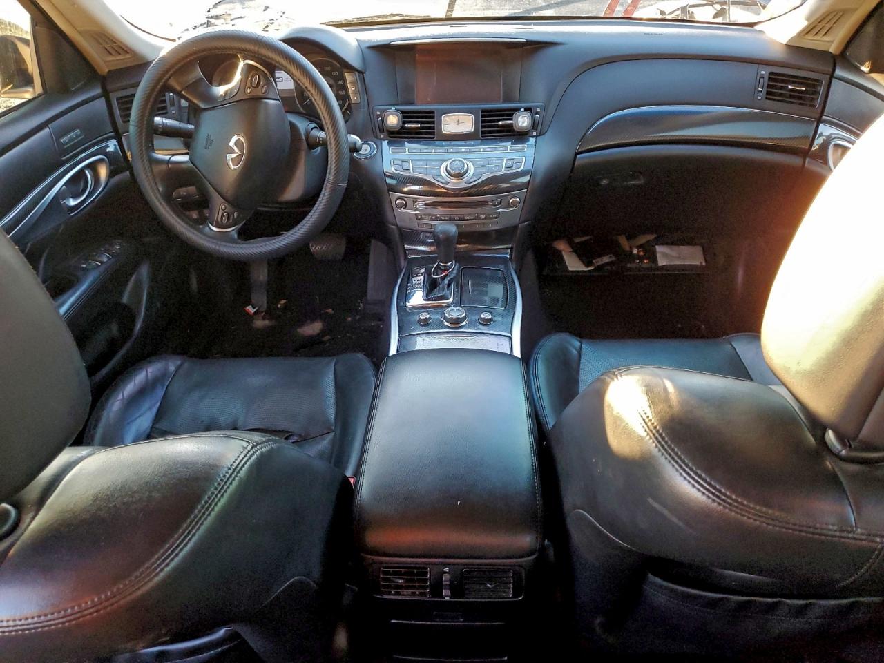 2013 INFINITI M37 X photo 8