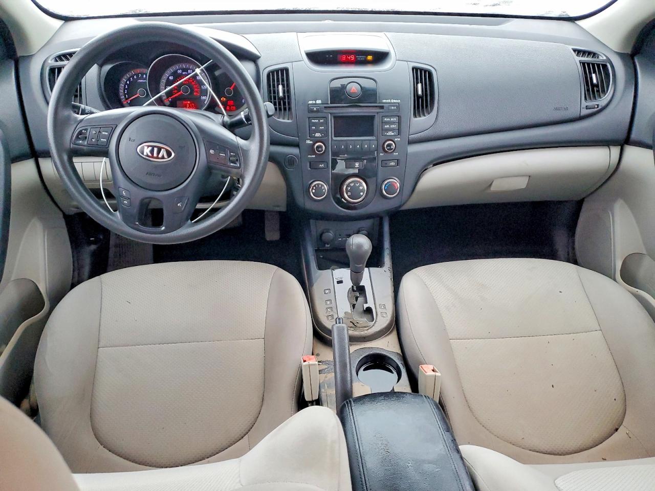 2010 KIA FORTE EX photo 15