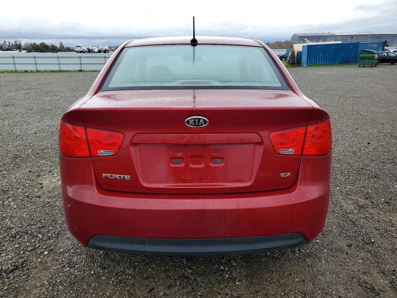 2010 KIA FORTE EX photo 11