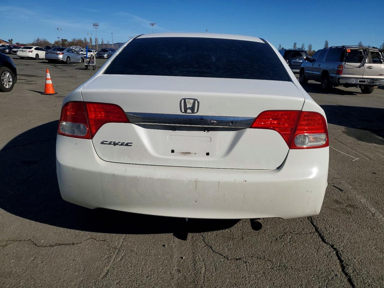 2011 HONDA CIVIC LX photo 11