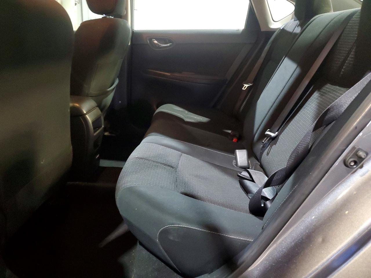 2018 NISSAN SENTRA S photo 19