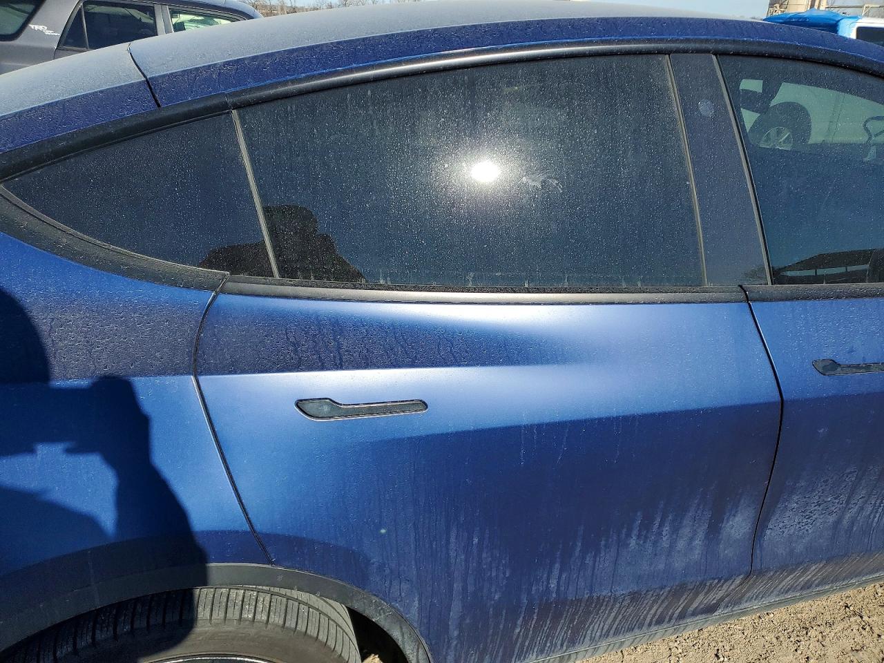 2021 TESLA MODEL Y photo 10